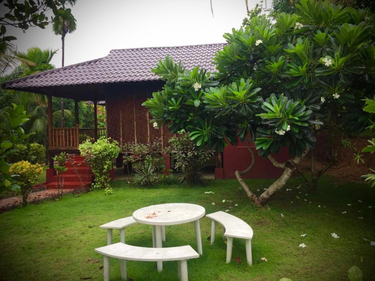Hill Garden Hotel Chaungtha Exteriér fotografie